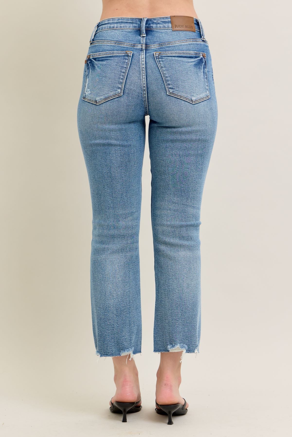 Judy Blue Vintage Wash Kick Flare Jenas - Image 3